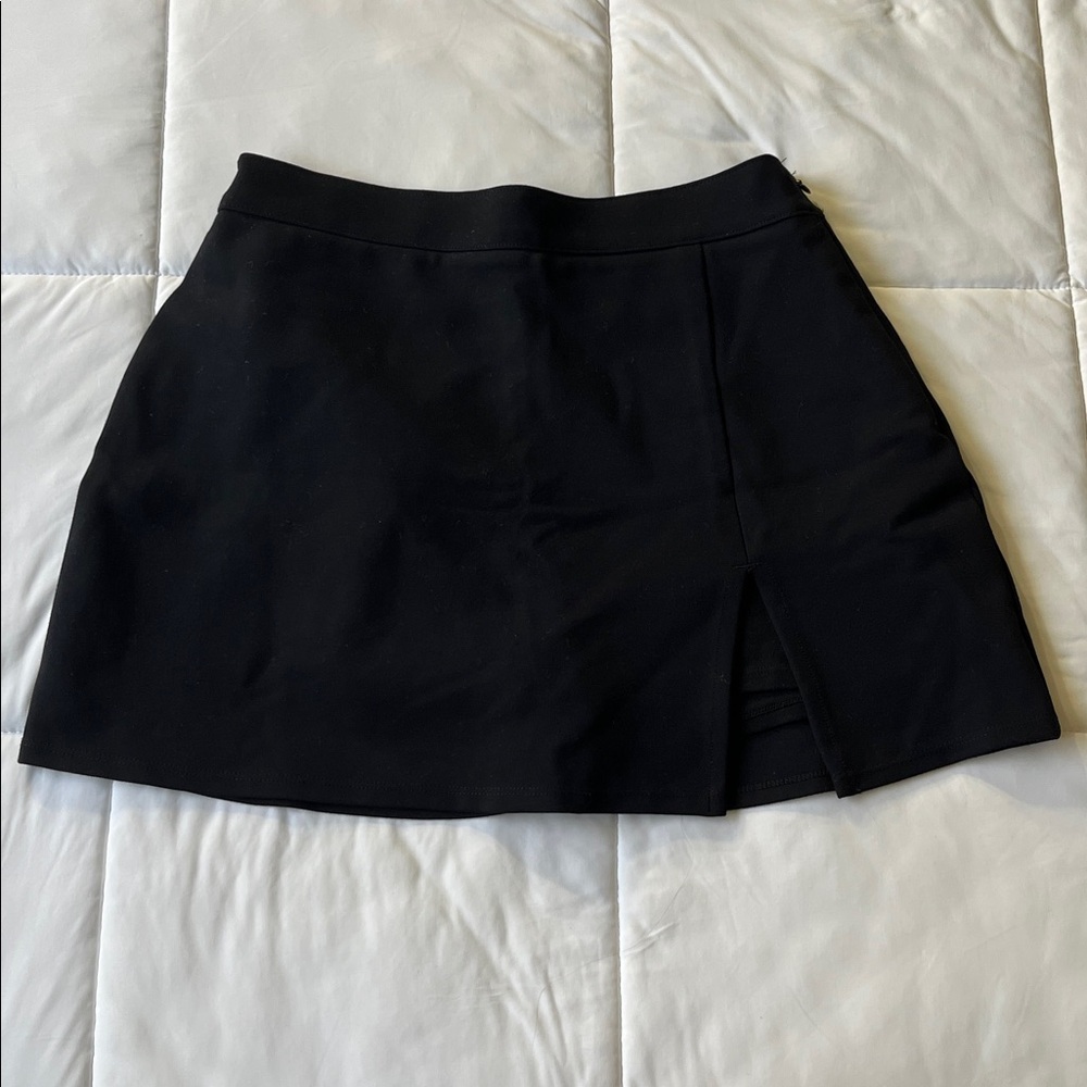Hollister black mini skirt